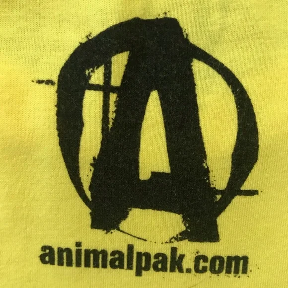 Animal Pak Iconic Yellow t-shirt. Size large. Excellent condition! - Picture 8 of 9